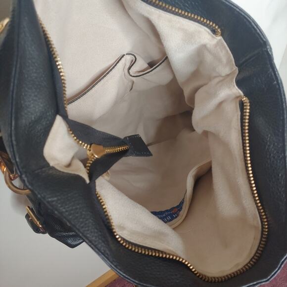 Kristen Bell for Erica Anenberg Sutton Bag - Picture 7 of 15